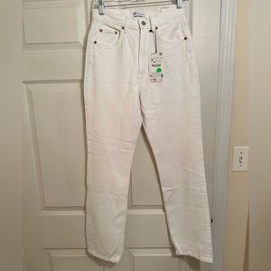 Zara Straight Fit Jeans